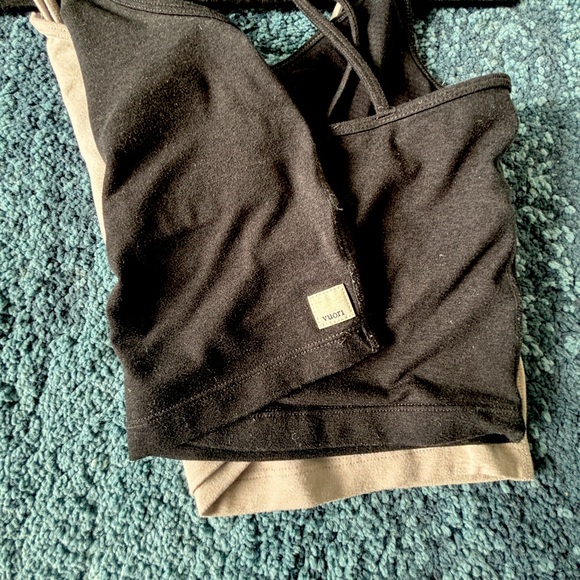 Set of 2 Halo Performance Crops - Picture 5 of 6